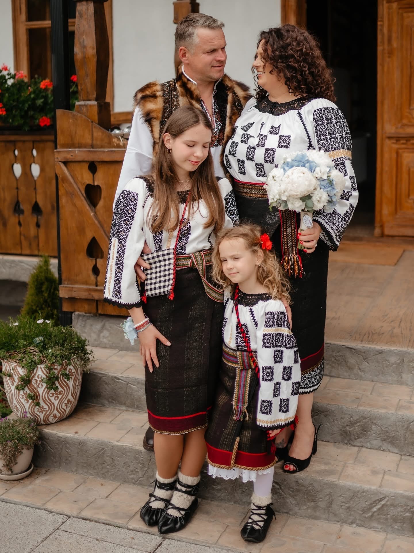 Familia Pasinciuc din Sadova redă viață caselor vechi de peste 100 de ani (imaginea 2)