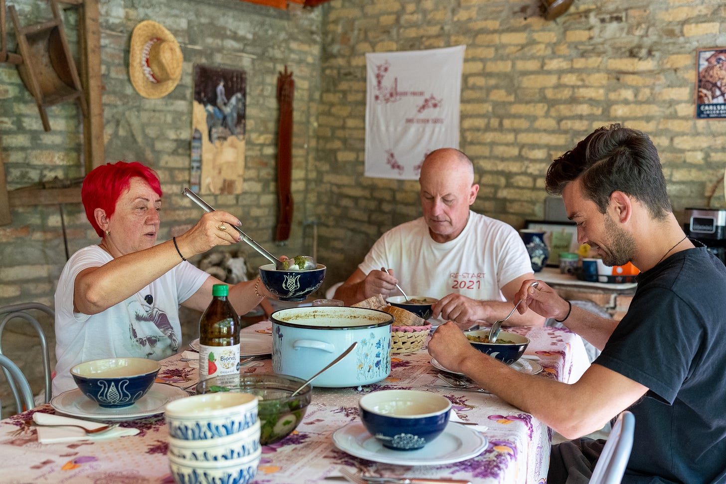 La tanti Ibi, la Saschiz, nu mergi doar pentru mâncare