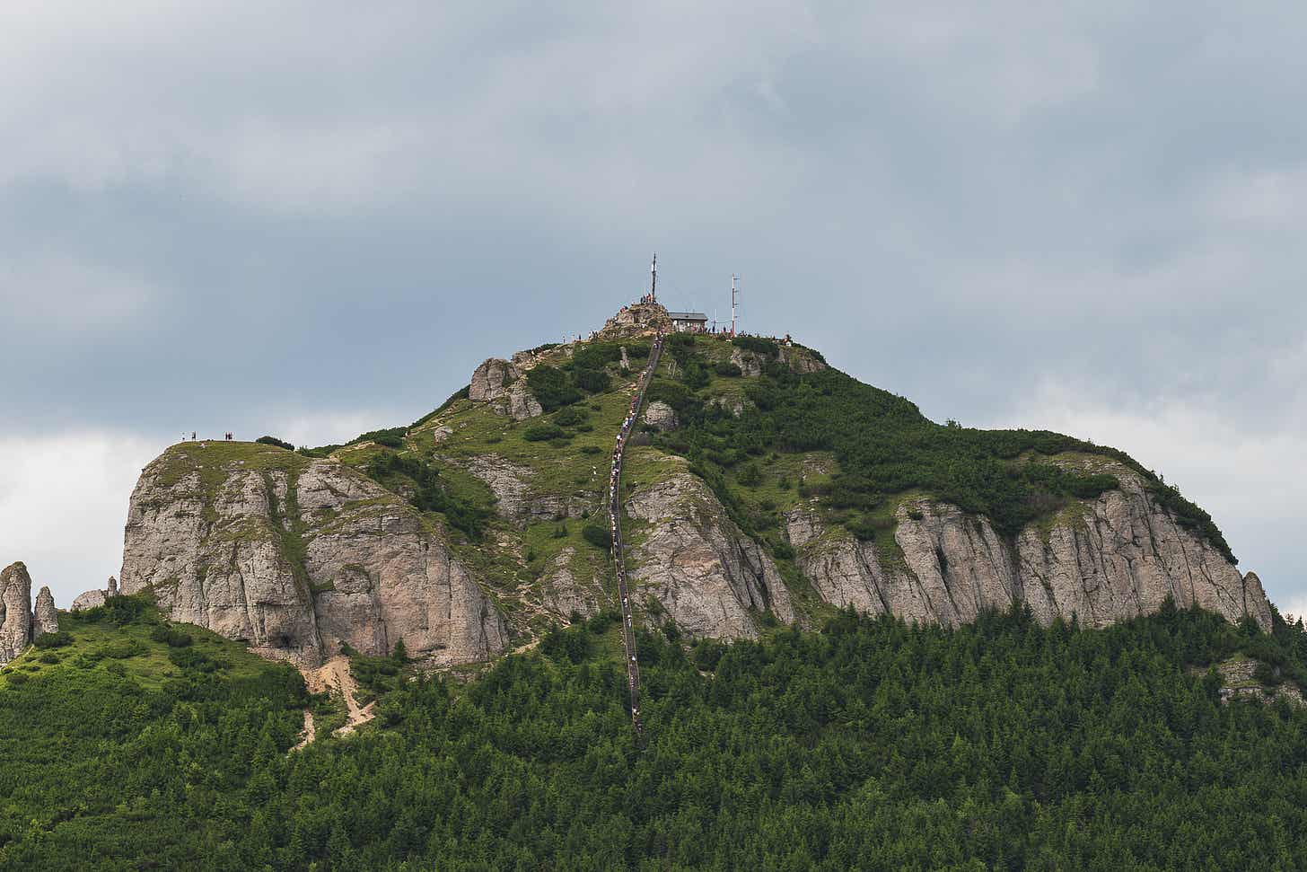 Vârful Toaca din Masivul Ceahlău, 9 august 2025. Fotografii de Ionuț Teoderașcu.